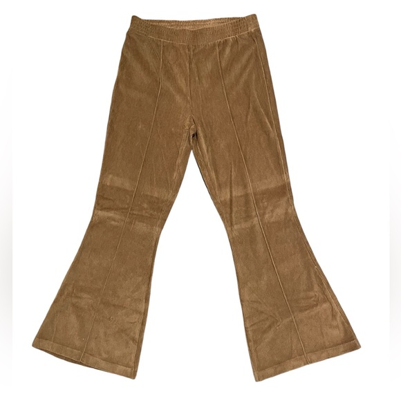 aerie Pants - Women’s brown Aerie pants. Ribbed. Medium short.